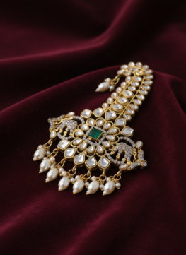 Royal Kundan Groom Kalangi with Emerald Beads – Wedding Sherwani Brooch for Men