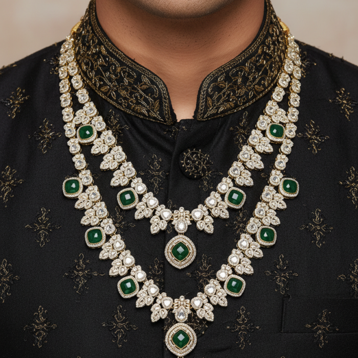 Close-up, Model & Necklace Close-up, Model & Necklace