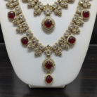 Zoom on Long Pendant